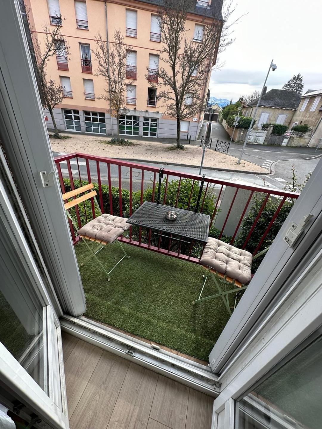 "Escale A La Maison Des Pyrenees" ! T2 45 M2 Apartment Tarbes Luaran gambar